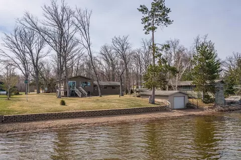 1064 Green Gables Rd, East Gull Lake, MN 56401