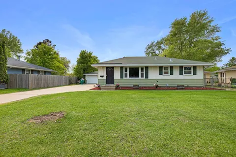 6125 Perry Ave N, Brooklyn Center, MN 55429