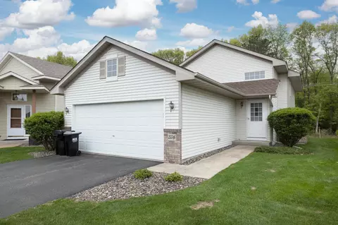 25546 Forest Boulevard Ln, Wyoming, MN 55092