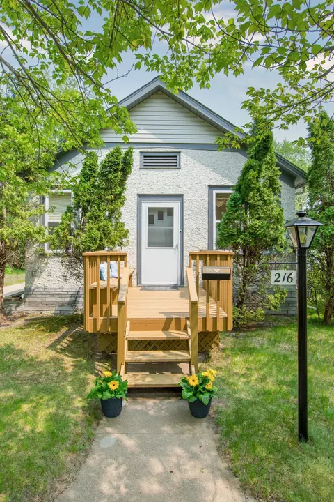 216 Chippewa St, Brainerd, MN 56401