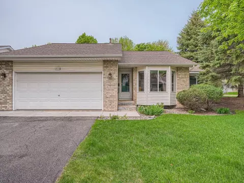 14119 Essex Ln, Apple Valley, MN 55124