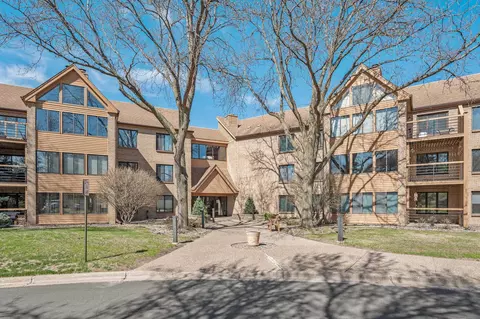 6100 Auto Club Rd #314, Bloomington, MN 55438