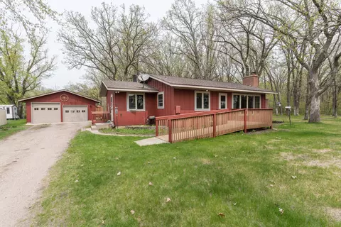36729 Oak Point Dr, New York Mills, MN 56567