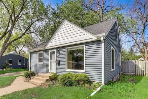 3809 Zane Ave N, Crystal, MN 55422