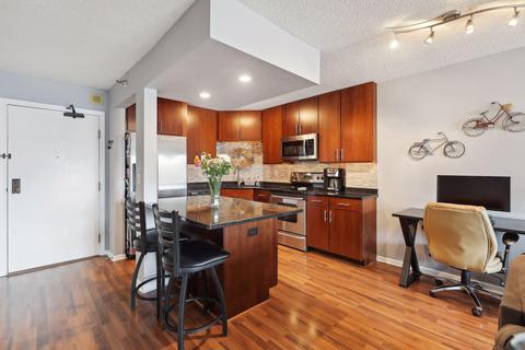 401 S 1st St #1406, Minneapolis, MN 55401