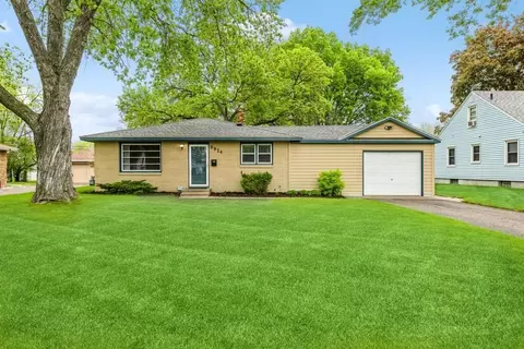 5924 Emerson Ave N, Brooklyn Center, MN 55430
