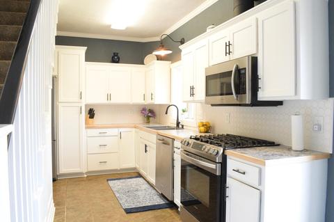 107 Stratford St W, Avon, MN 56310