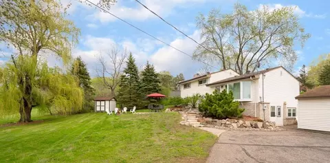 1467 Highview Ave, Eagan, MN 55121