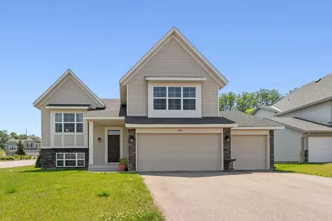 4005 129th St, Savage, MN 55378