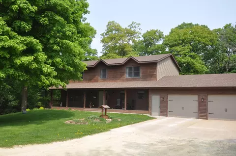 9491 County 25 Blvd, Cannon Falls, MN 55009