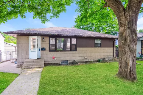 3912 Halifax Ave N, Robbinsdale, MN 55422
