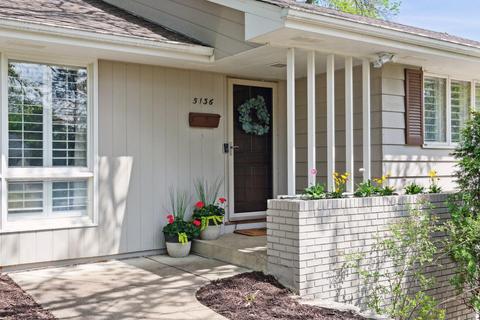 5136 Abercrombie Dr, Edina, MN 55439