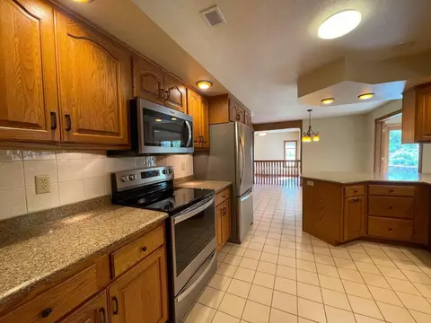 196 Mcintosh E, La Crescent, MN 55947 photo 17
