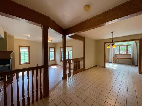 196 Mcintosh E, La Crescent, MN 55947 photo 21