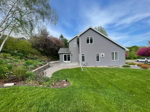196 Mcintosh E, La Crescent, MN 55947 photo 27