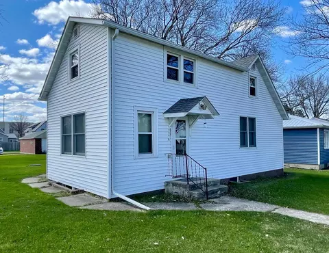 675 Maple, Wabasso, MN 56293