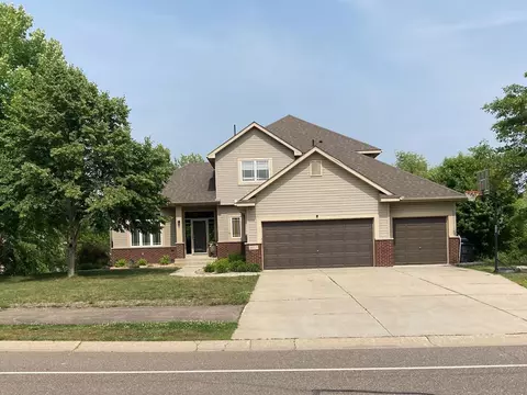 9362 Glenborough Dr, Elko New Market, MN 55020
