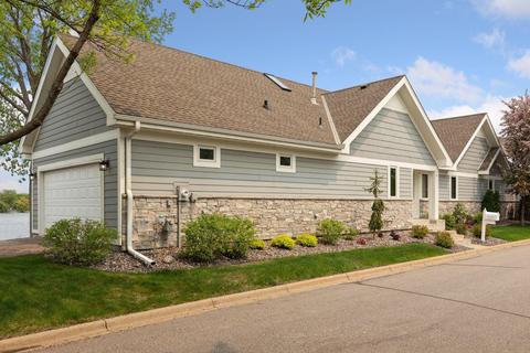4222 W Arm Dr, Spring Park, MN 55384