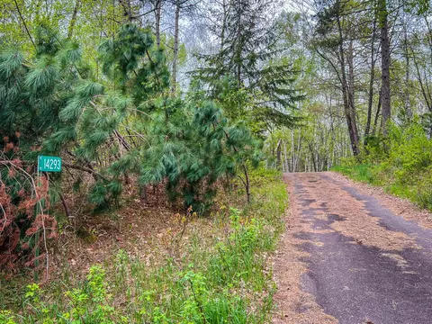 14293 Tall Timbers Trl, Crosslake, MN 56442