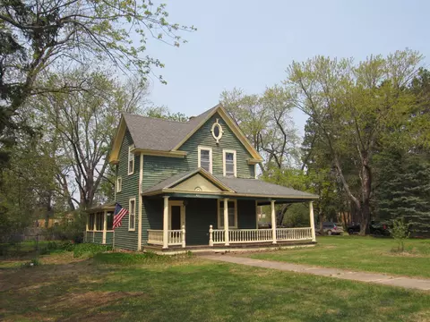 421 Park Ave, Pine River, MN 56474 photo 1