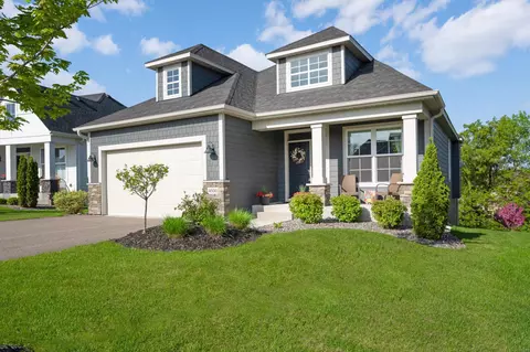4600 Zircon Ln N, Plymouth, MN 55446