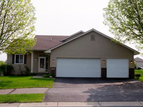 18832 Dunbury Ave, Farmington, MN 55024