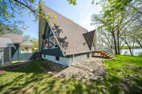21474 Big Lake Rd, Richmond, MN 56368