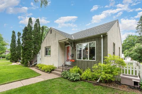 1977 4th St E, Saint Paul, MN 55119