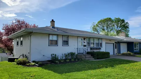 445 Tower St, Saint Paul, MN 55119