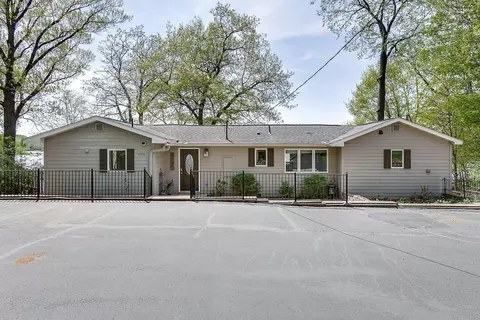 7915 Braddock Ave NE, Monticello, MN 55362