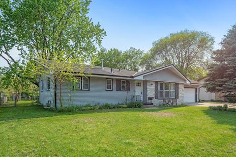 3107 Thurber Rd, Brooklyn Center, MN 55429