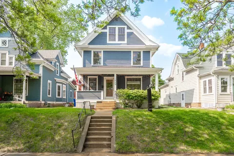 1809 Laurel Ave, Saint Paul, MN 55104