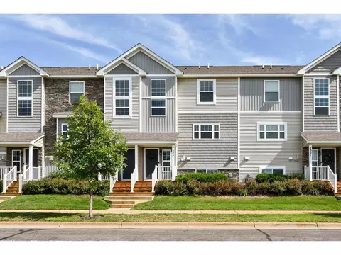 7325 E Ramsey Pkwy NW, Ramsey, MN 55303