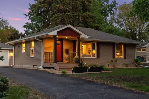 2915 Washburn Cir, Richfield, MN 55423