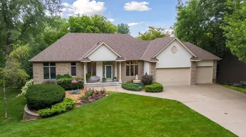 6683 Sherman Lake Rd, Lino Lakes, MN 55038
