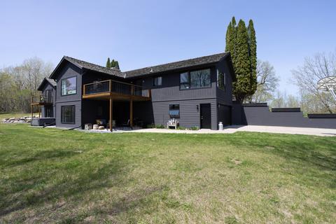 29846 Riverview Rd, Fergus Falls, MN 56537