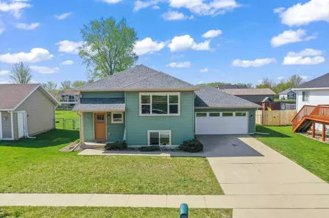 522 Elliot Dr SE, Grand Meadow, MN 55936