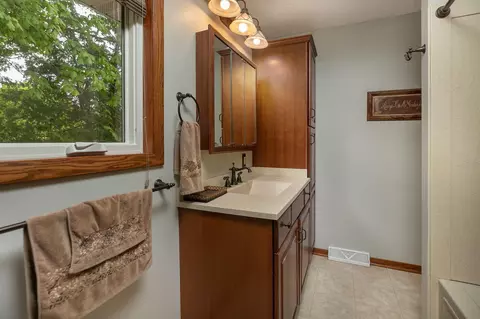 730 W Tracy Rd, Spring Valley, MN 55975 photo 21