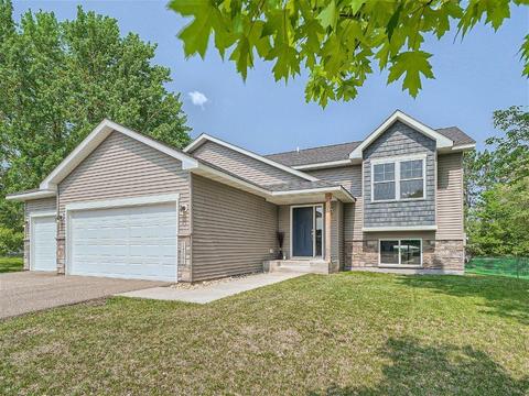 14581 Helium Ct NW, Ramsey, MN 55303