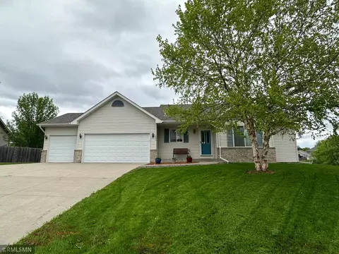 1803 Coney Ln, Waconia, MN 55387