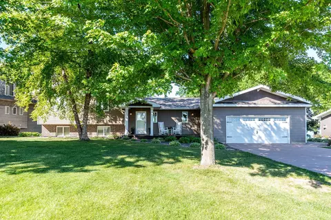 7035 Da Mar Est, Saint Peter, MN 56082