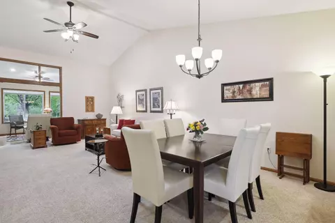 10829 Lexington Dr, Eden Prairie, MN 55344