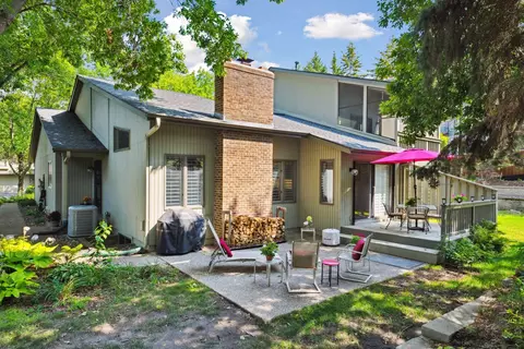 5916 Abbott Ct, Minnetonka, MN 55343