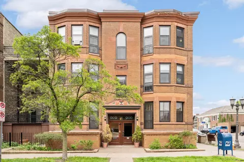 51 Avon St S #25, Saint Paul, MN 55105
