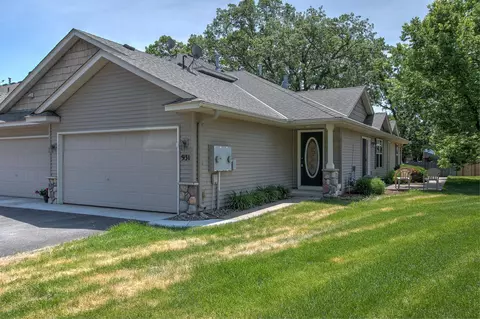931 Winsome Way NW, Isanti, MN 55040