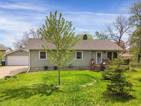 9845 Wentworth Ave S, Bloomington, MN 55420