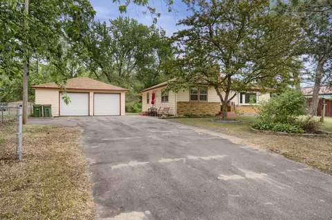 907 Maple St, Lino Lakes, MN 55014