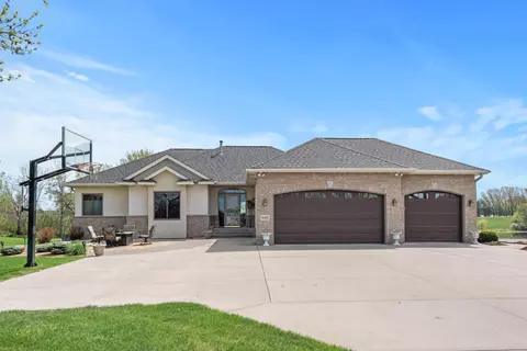 14420 Dehnsfield Rd, Rogers, MN 55374