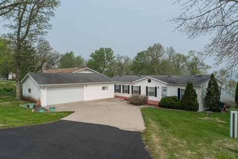 20973 Southdale Dr, Fergus Falls, MN 56537