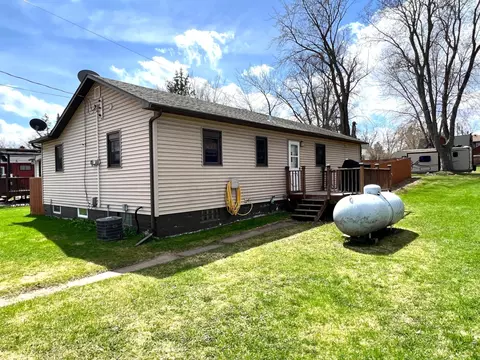 10 Haynes St N, Taconite, MN 55786